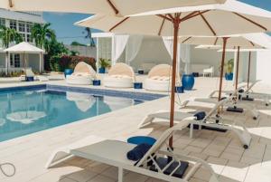Πισίνα στο ή κοντά στο The SoCo House - All-Inclusive