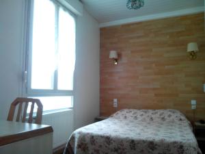 Gallery image of H&ocirc;tel Lamartine -Parking Dauphine in Dijon