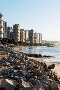 Imagen de la galería de Apto à beira-mar com wi-fi e piscina em Fortaleza, en Fortaleza