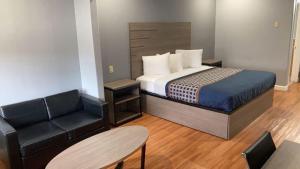 Postel nebo postele na pokoji v ubytování Palace Inn - Baytown I-10