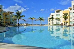 Gallery image of Haudimar PH Beachfront Apt 4BR/3Bath in Isabela