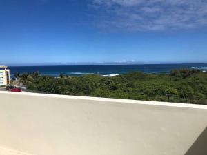 Gallery image of Haudimar PH Beachfront Apt 4BR/3Bath in Isabela