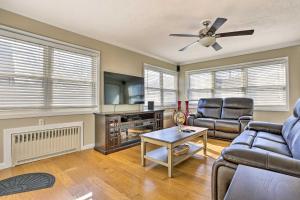 Gallery image of Long Island Apt with Shared Yard, Near Golfing! in East Meadow