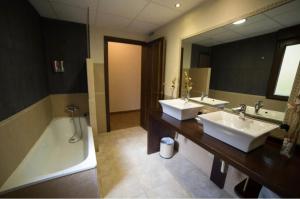 Koupelna v ubytování Hotel Casa Beletri + 37 fotografií
