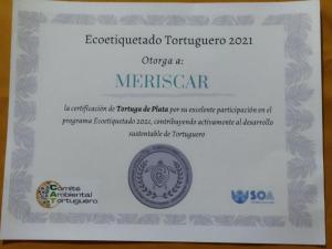 un certificado de nominación para la agencia merzer de las filipinas en Hospedaje Meryscar, en Tortuguero