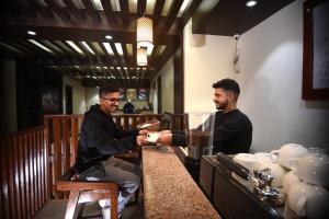 Ospiti di Karma Hotel Nepal