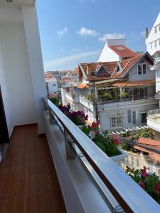 Balkón nebo terasa v ubytování Holly Hostel