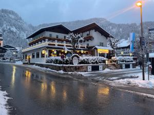 Kış mevsiminde Hotel Almrausch