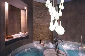 Ett badrum på Playacar Palace - All Inclusive