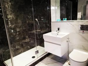 City Prime Apartments的一间浴室