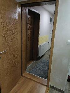 Φωτογραφία από το άλμπουμ του Apartmani Ognjen σε Nova Varos