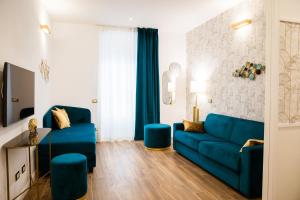 TV a/nebo společenská místnost v ubytování Design Suite Cinque Terre La Spezia