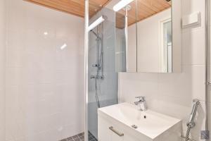 Koupelna v ubytování Holiday In Lapland - Levi Postintie 3B 322