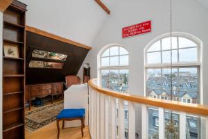 GuestReady - Converted Schoolhouse Duplex Apartment with Stunning Views