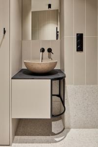 Koupelna v ubytování Designer Apartment in Vinohrady by Prague Days