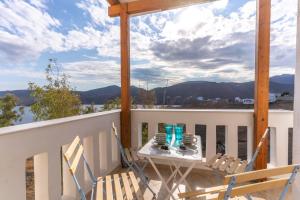 Nespecifikovaný výhled na hory nebo výhled na hory při pohledu z apartmánu