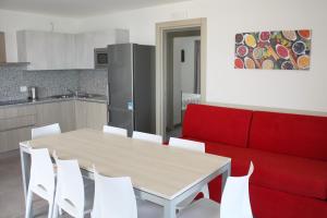 Kuchyňa alebo kuchynka v ubytovaní Nashira Apartments