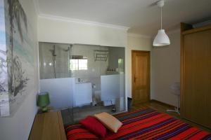 Kuchyň nebo kuchyňský kout v ubytování Villa Vista Mar Piscina Suites