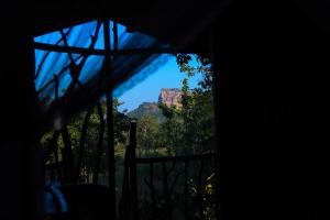 Foto dalla galleria di Sigiriya Rock Gate Tree House a Sigiriya