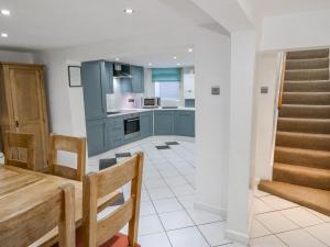 Η κουζίνα ή μικρή κουζίνα στο The Townhouse