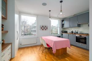 GuestReady - Family-Friendly Flat in Battersea