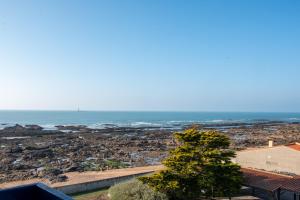 Galeriebild der Unterkunft Charmant appartement avec vue imprenable sur la mer in Les Sables-dʼOlonne