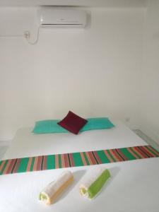 Letto o letti in una camera di Viraj's Garden