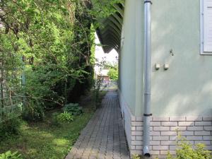 Vonkajšia záhrada v ubytovaní Holiday Home Elisabeth by Interhome