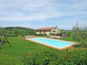 The swimming pool at or close to Villa Le Fonti di Santa Lucia by Interhome