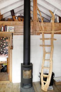 Perpustakaan di chalet