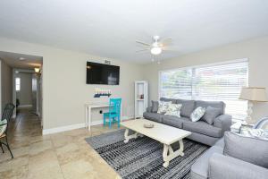 Gallery image of Canal 309 - Right in Siesta Key Village! in Siesta Key