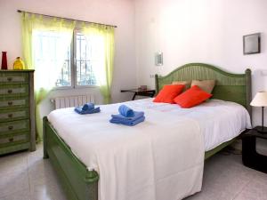 Postel nebo postele na pokoji v ubytování Villa Villa Charly by Interhome