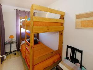 Postel nebo postele na pokoji v ubytování Villa Villa Cantos by Interhome