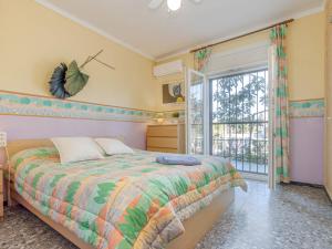 Postel nebo postele na pokoji v ubytování Holiday Home Erbanozi by Interhome