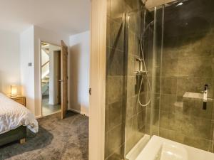 Koupelna v ubytování Kessock + 61 fotografií