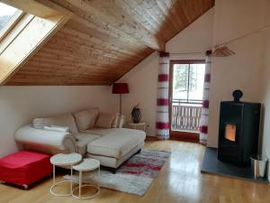 A seating area at Appartement Moni / Golf & Ski - TOP 9
