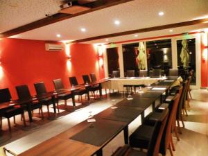 Posezení v ubytování Logis Le Printemps Hôtel Restaurant - Montélimar + 28 fotografií