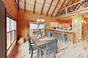Tenderfoot Lodge