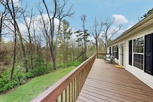 Gallery image of Brownstone Escape in Asheville