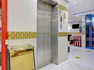 Kuchyň nebo kuchyňský kout v ubytování Al Arraf Hotel