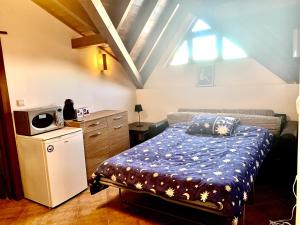 מיטה או מיטות בחדר ב-Entire Private Apartment in Pirin Golf & Country Club
