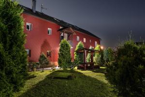 Vonkajšia záhrada v ubytovaní Pension Motel Anna
