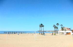 Zdjęcie z galerii obiektu Apartamento Naufragos w mieście Torrevieja
