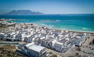 منظر Eden on the Bay Luxury Apartments, Blouberg, Cape Town من الأعلى
