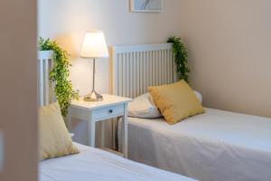 Postel nebo postele na pokoji v ubytování Apartamento con vistas al mar en Manilva Playa