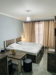 Postel nebo postele na pokoji v ubytování sea view rooms in Batumi