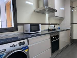 Kuchyň nebo kuchyňský kout v ubytování Apartment Lucena Center Atico Parking Gratis + 22 fotografií