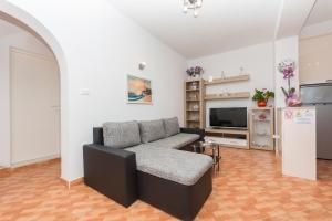 Posezení v ubytování Apartment Ana Chill in Bast