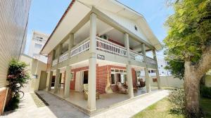 Gallery image of Sobrado Vista Mar Guaratuba in Guaratuba