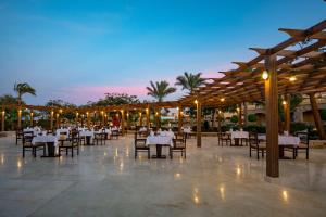 Utopia Beach Club餐厅或其他用餐的地方